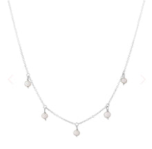 Load image into Gallery viewer, Pearl Drop Necklace

