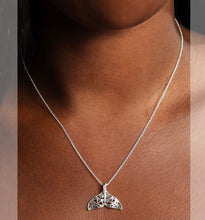 Load image into Gallery viewer, Dolphin Tail Necklace Sterling Silver
