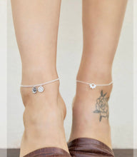 Load image into Gallery viewer, Blossoming Sunflower Anklet Sterling Silver
